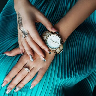 7 popular women’s watches that are a must try