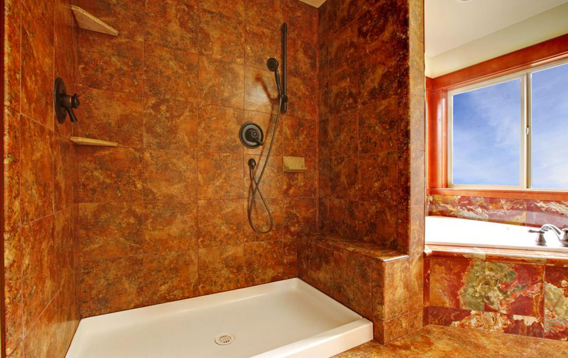 Five things to remember while buying a walk-in tub shower