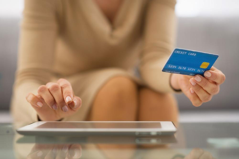 Here’s how AIR MILES credit cards work
